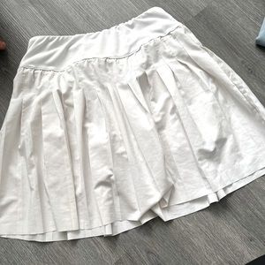 white tennis skirt